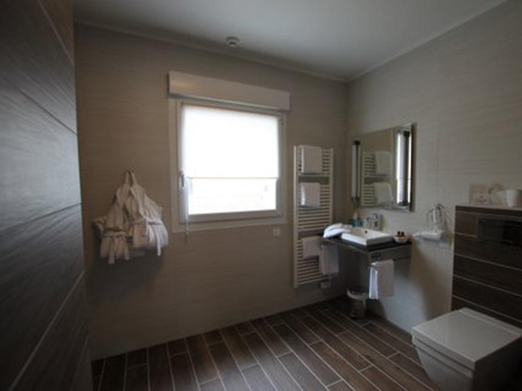 Hotel Le Cheval Blanc 康村 外观 照片