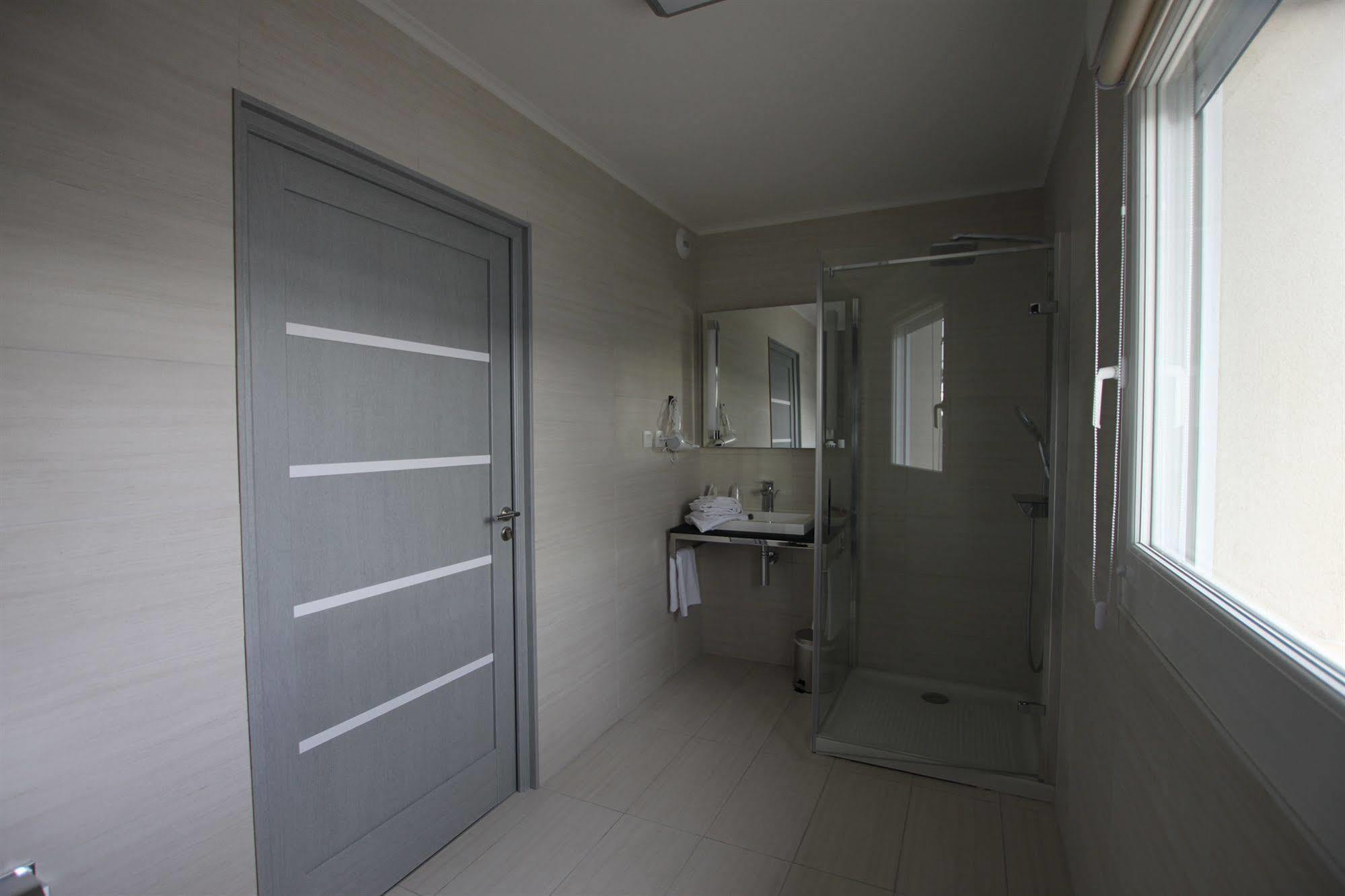 Hotel Le Cheval Blanc 康村 外观 照片