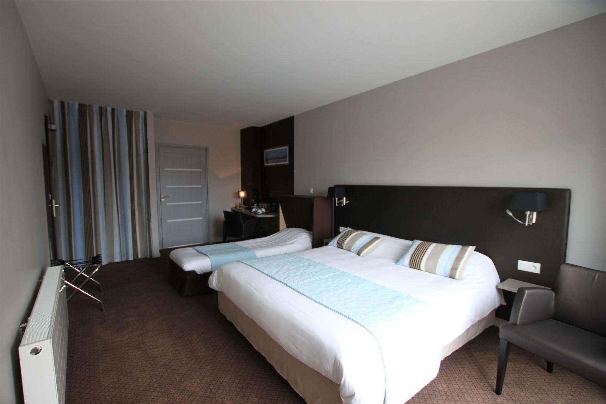 Hotel Le Cheval Blanc 康村 外观 照片
