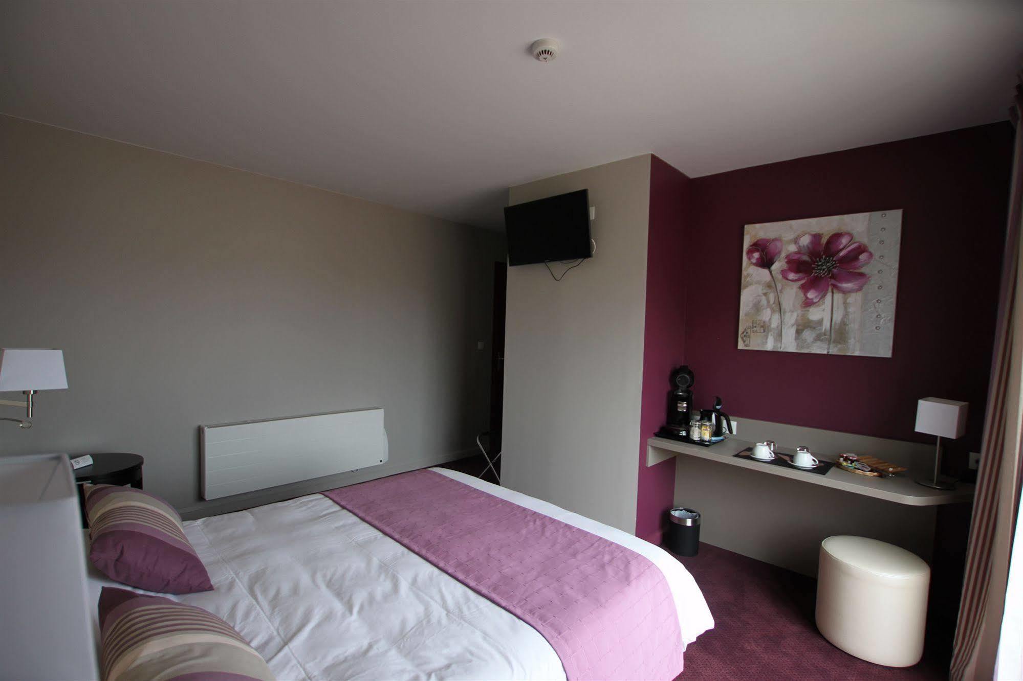 Hotel Le Cheval Blanc 康村 外观 照片